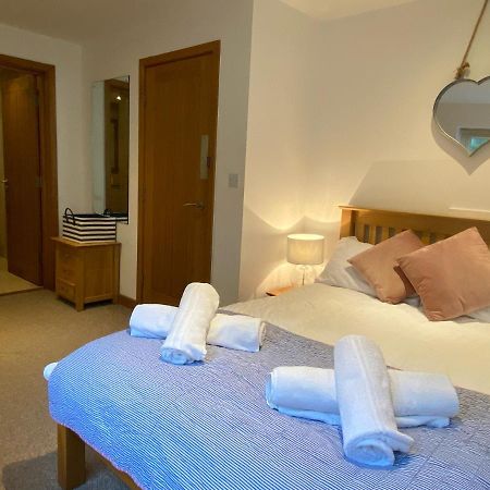 Ohana House - Unbeatable Location - Uk'S Best Beaches New Quay Kültér fotó