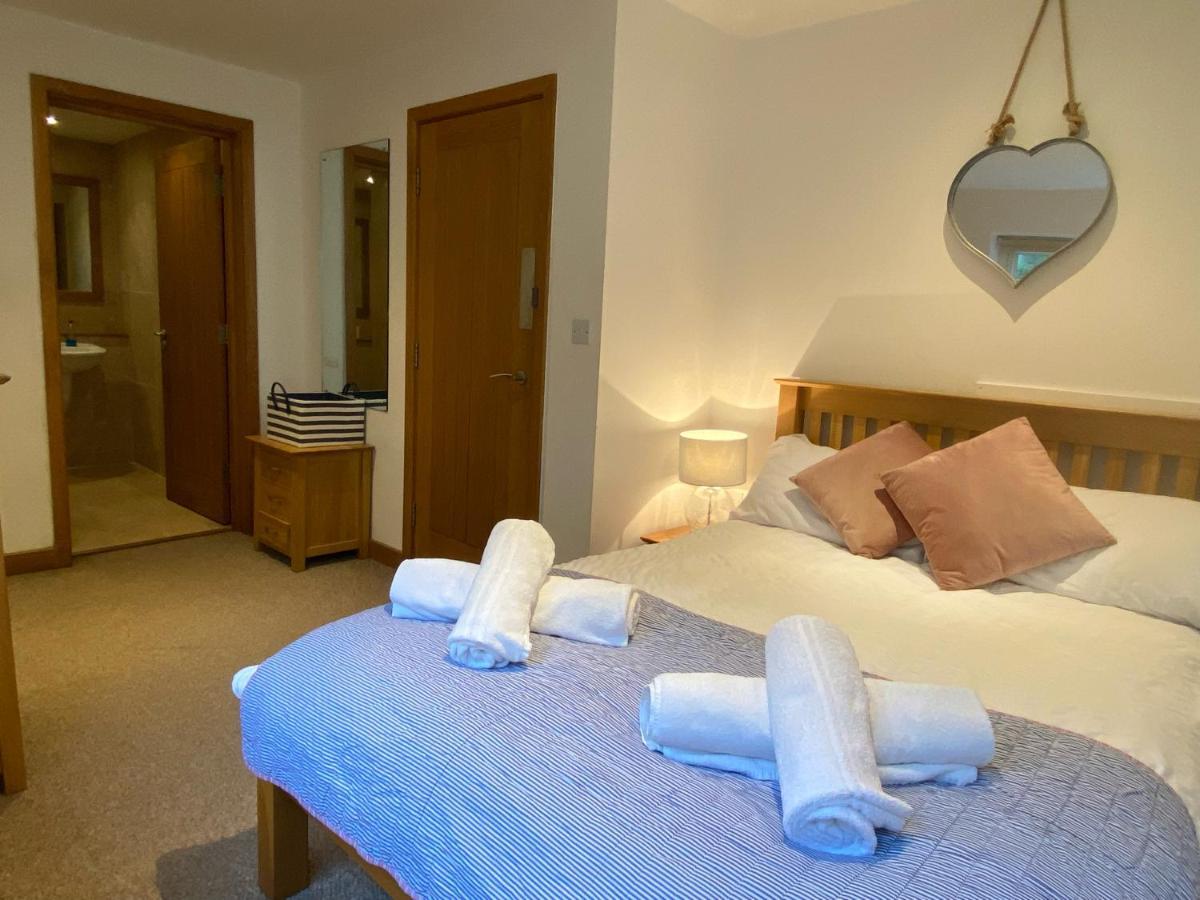 Ohana House - Unbeatable Location - Uk'S Best Beaches New Quay Kültér fotó