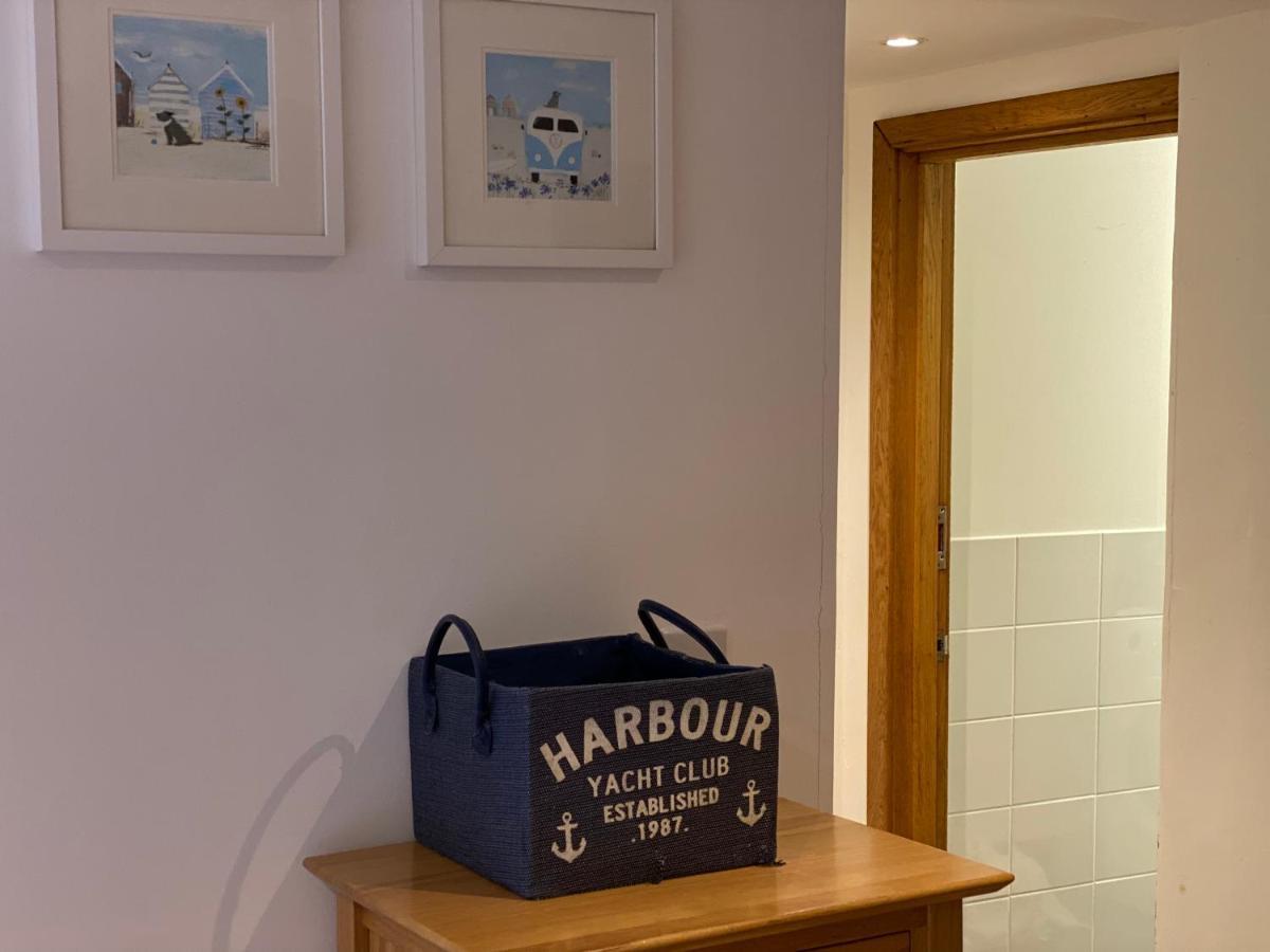 Ohana House - Unbeatable Location - Uk'S Best Beaches New Quay Kültér fotó